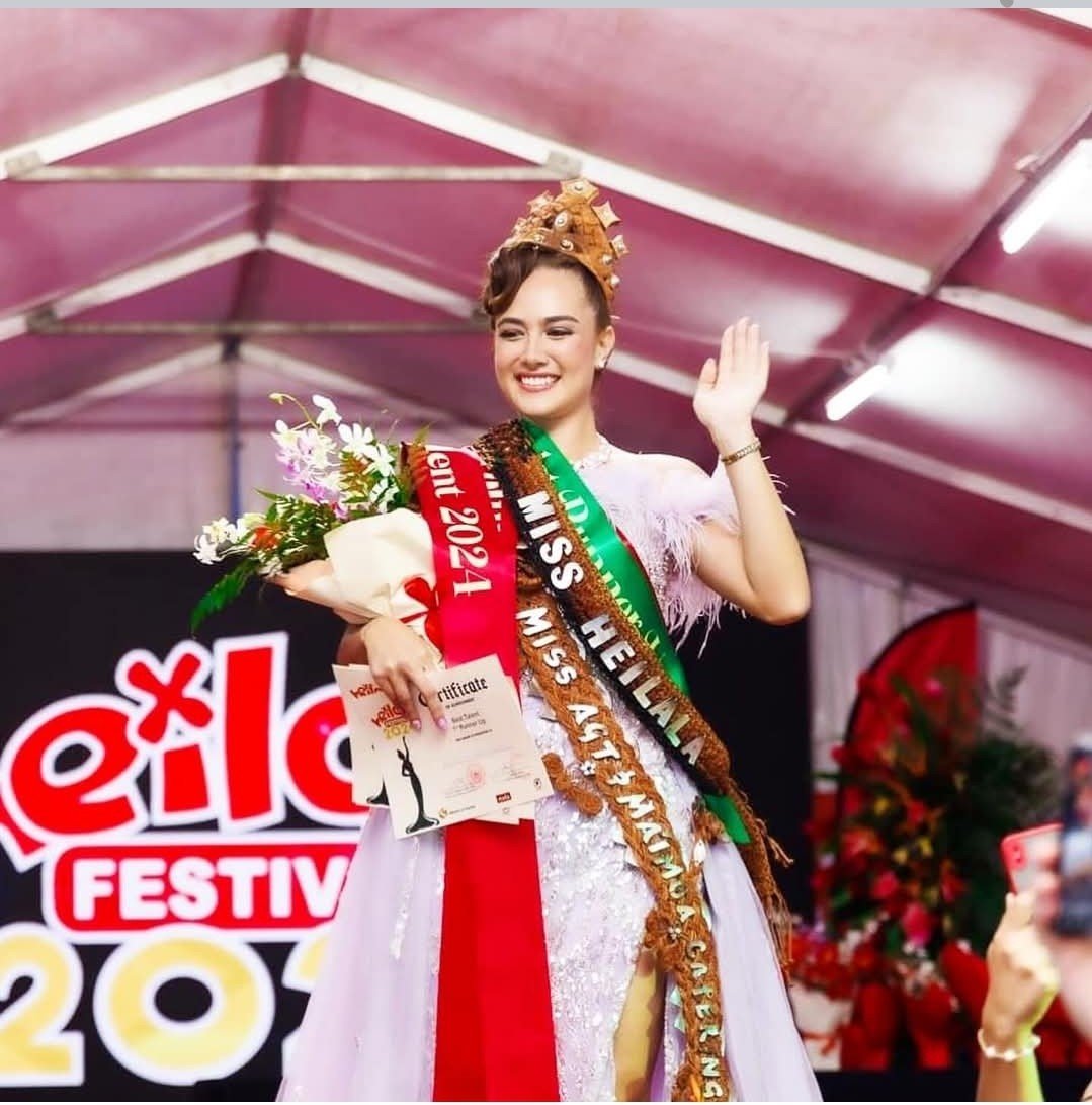 Pageant winner posing